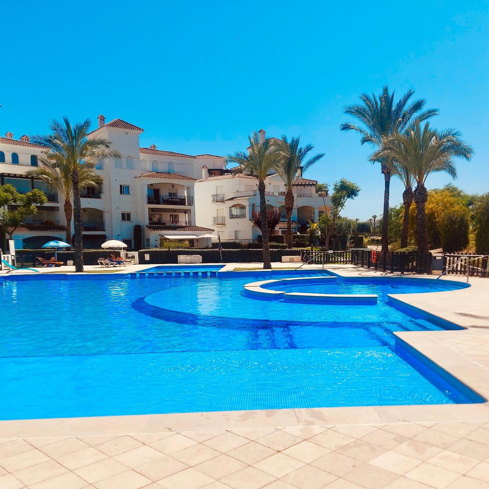Penthouse Calida * Roldan